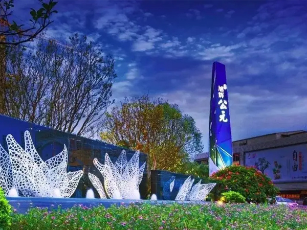 ���P䓵��������������񱤉�һ����ʲô�ɫ��